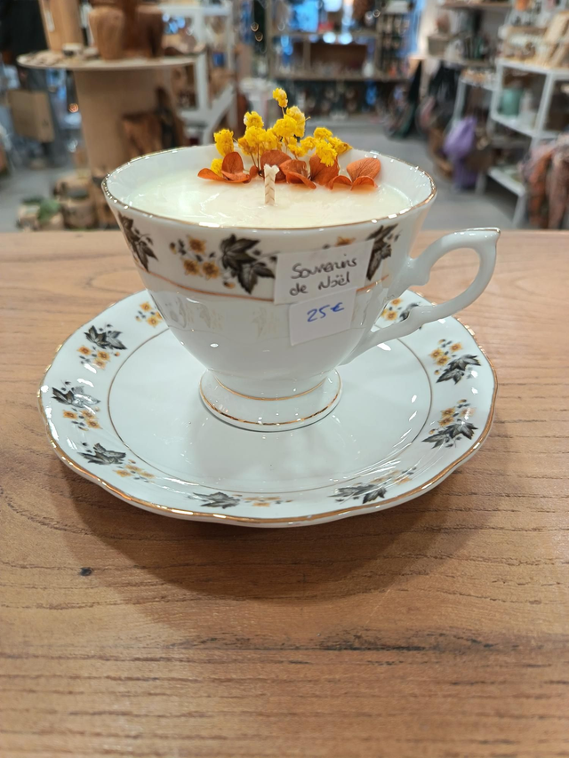 Tasse Feuilles "souvenirs de Noël"