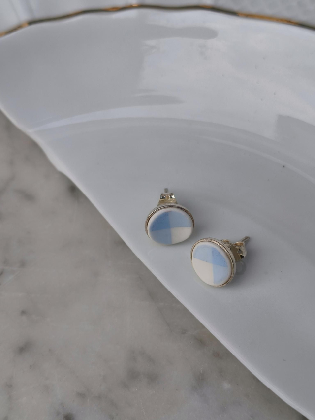 Boucles d'oreilles simples rondes - porcelaine et laiton - no.1