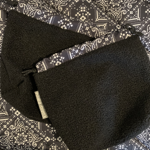 Pochons d’étrier bandana noir