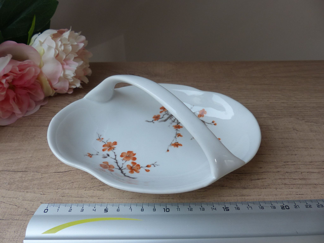 Vide-Poche Vintage Porcelaine Limoges – Panier Fleuri, Décor Floral Peint Main, Coupelle à Bijoux, Plat Apéritif, Collection France Élégante