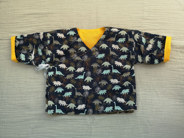 Cache-coeur taille 12 mois