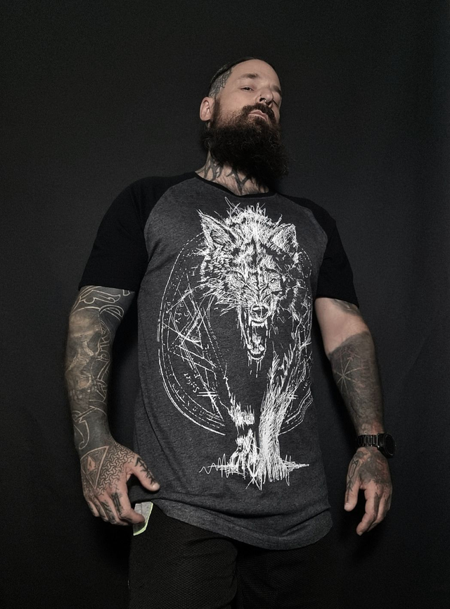 Shirt, Wolf