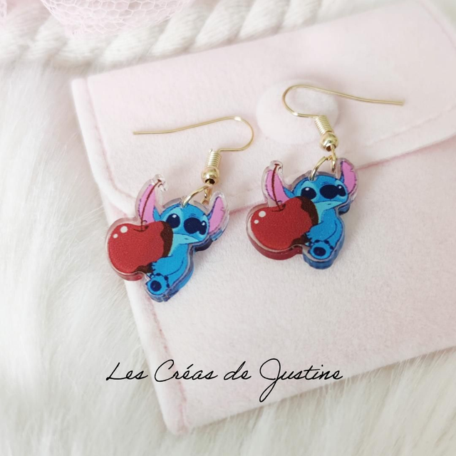 Boucles d&#039;oreilles Stitch 