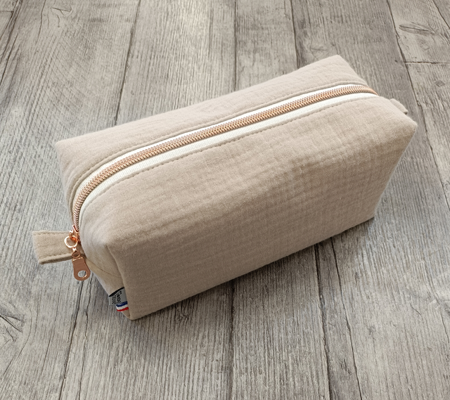 Trousse d&#039;écolier en double gaze de coton unie pastel