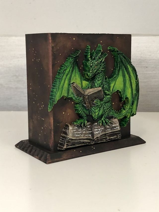 Pot Dragon Scribe