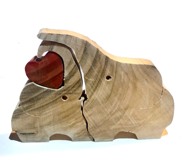 FIG. Elefanti&amp;Love