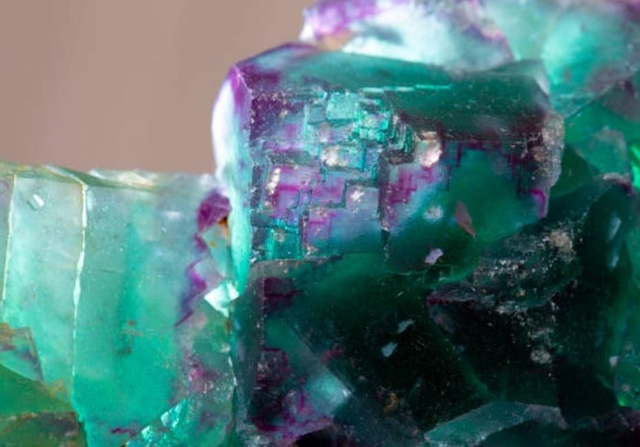 Massage visage aux cristaux (soin énergetique)