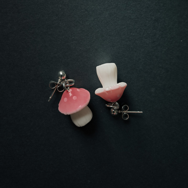 3D Toadstool Earrings