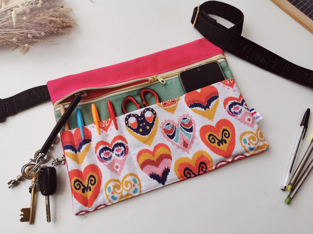 Tablier maîtresse cœur 