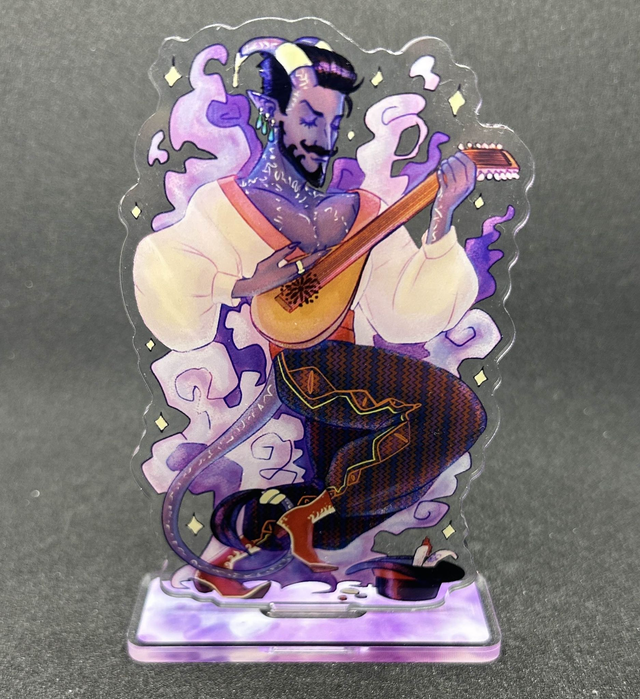 Magnus Standee
