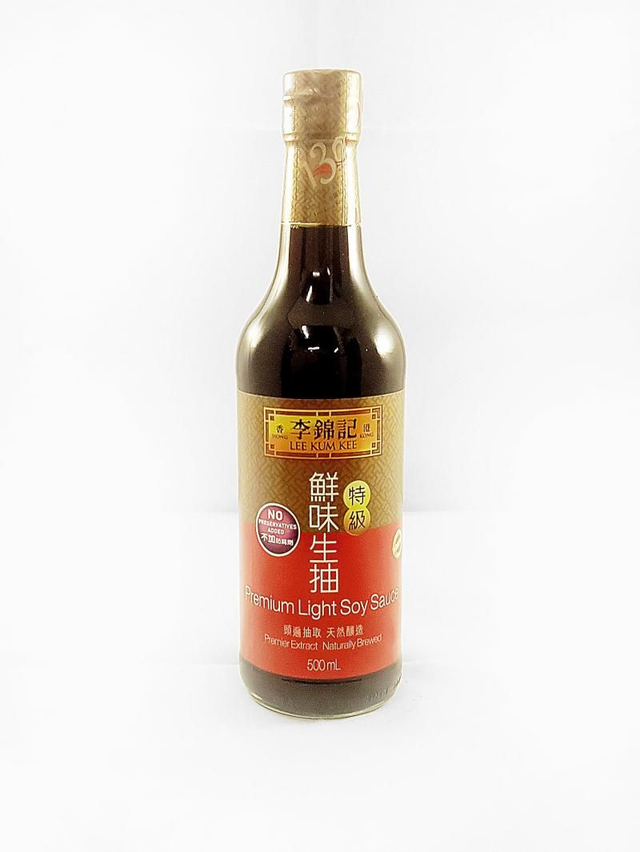 Lee Kum Kee Premium Light Soy Sauce , 500 Ml