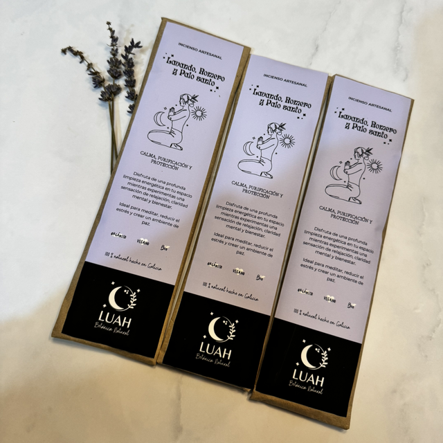 Incienso artesanal de lavanda, romero y palo santo 