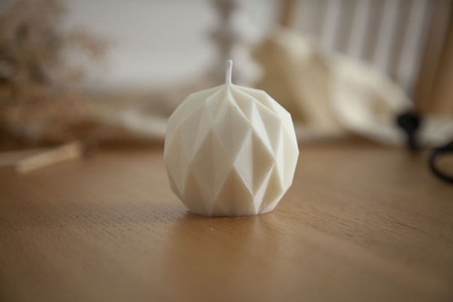 Bougie parfumée | Bougie Diamond | décoration minimaliste | idée cadeau design