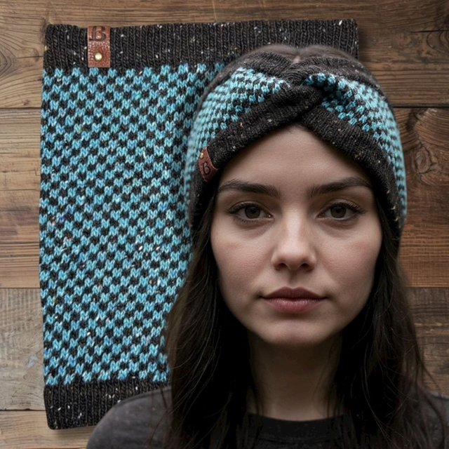 Soft Merino Wool Handmade Headband and Snood 2 Piece Set (Colour: Mint Chocolate Chip)