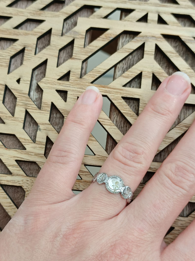 Bague Fleur séchée Blanche