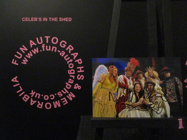 Nicole Faraday Authentic Autographed 6x4 Photograph (P1)