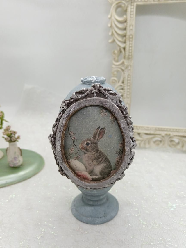 Goose egg with a rabbit print in blue