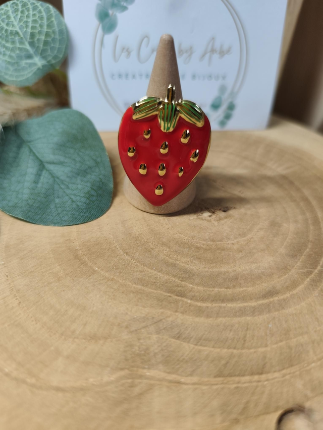 BIG BAGUE FRAISE ROUGE / ACIER INOXY GOLD / AJUSTABLE 0000945