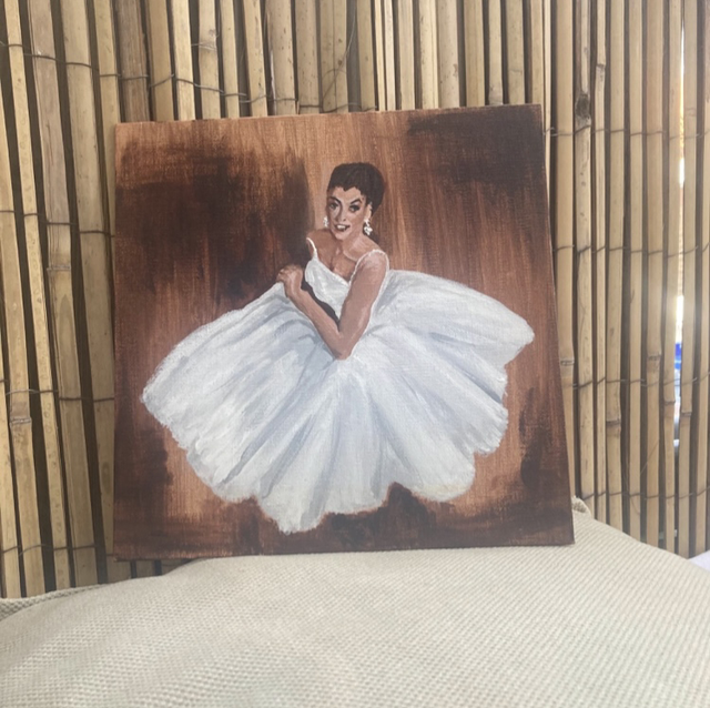 Origineel schilderij “ Dame in grote witte jurk” Acryl schilderij vierkant cardboard  25 x 25 cm, gemaakt door KristaKitszArt handgemaakt