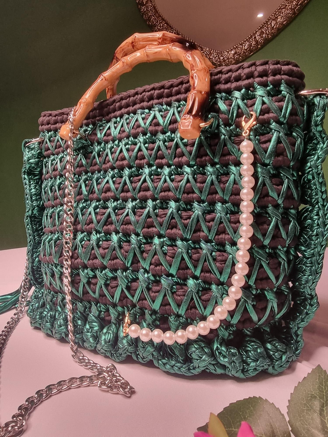 Dior Demure(matalic green)