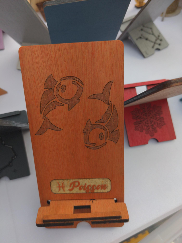 Chevalet Zodiac bois vernis