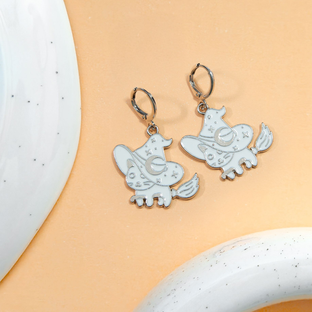 Čarovnik Salem (bela,srebrna)