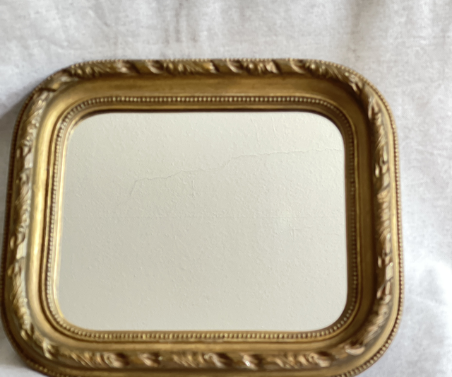 Kleiner antique Spiegel gold 