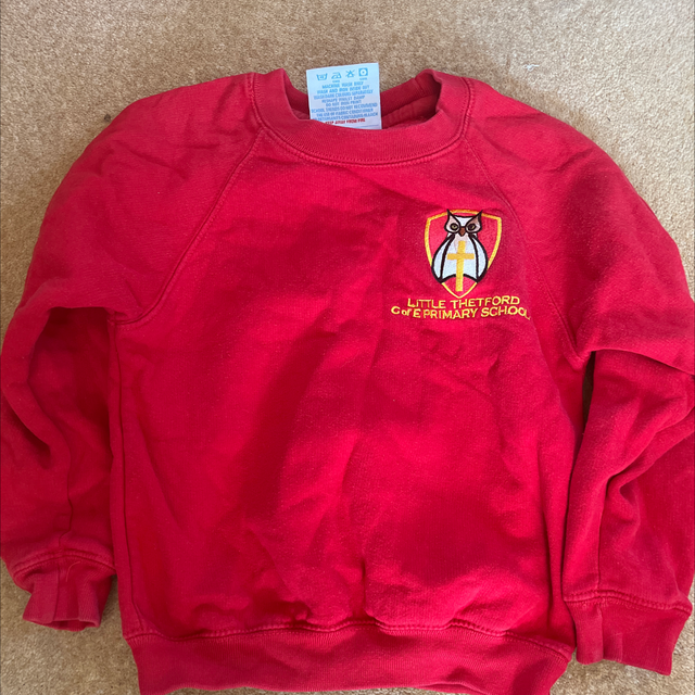 Logo jumper size 24”