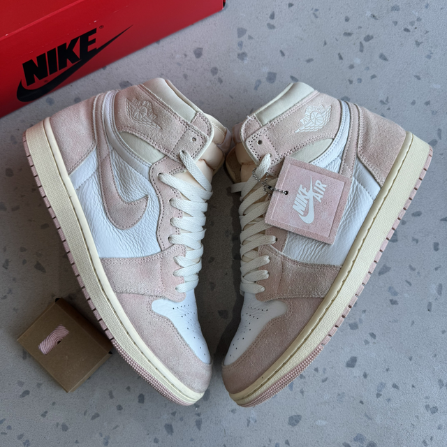 Jordan 1 Retro High OG Washed Pink (Taille 44.5)