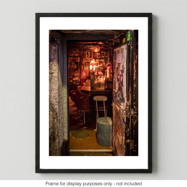 Golden Gai: Golden Light