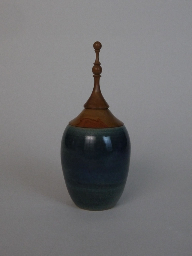 Pot à fleuron grès haute température réf. 2396