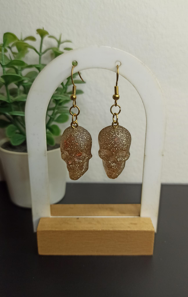 Boucle d&#039;oreille tête de mort (405)