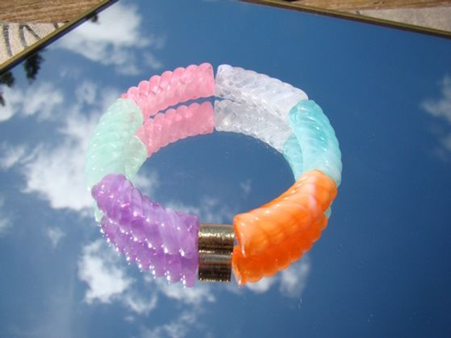 Bracelet perles tubes incurvées Chandra Indrahanush