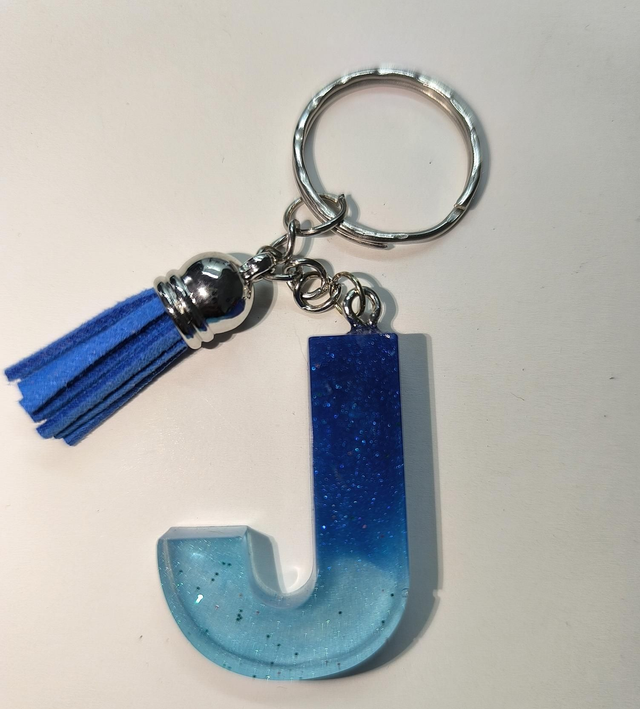 Porte clés initiale &quot;J&quot; bicolore bleu 