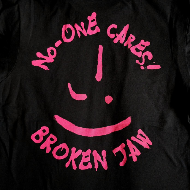 BJ No-OnE cArEs! T-shirt