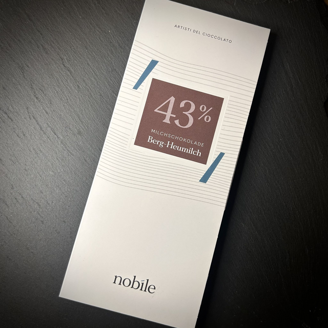 Berg-Heumilch Schokoladentafel, ,,nobíle'' ARTISTI DEL CIOCCOLATO 