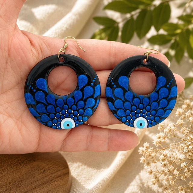Boucles d’oreilles rondes œil grec en bois – Peintes à la main