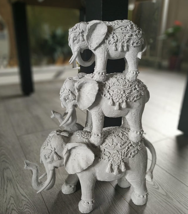 STATUE DÉCO &quot;ÉLÉPHANT ORIENTAL 3 PARTIES&quot; 44CM BLANC