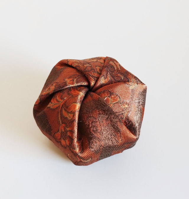 Jewelry Box, Twist Silk box, Copper Color,  Flower Pattern Ring box 