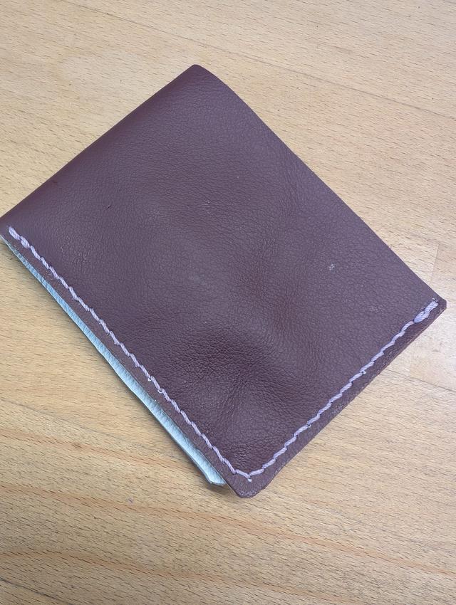 Porte carte 3 emplacements et poche à billet.