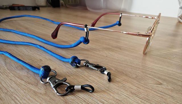 Cordon pour lunettes en paracorde (=Para-Cordon)
