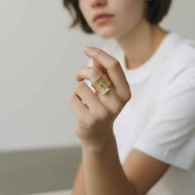 Bague breloque Abeille