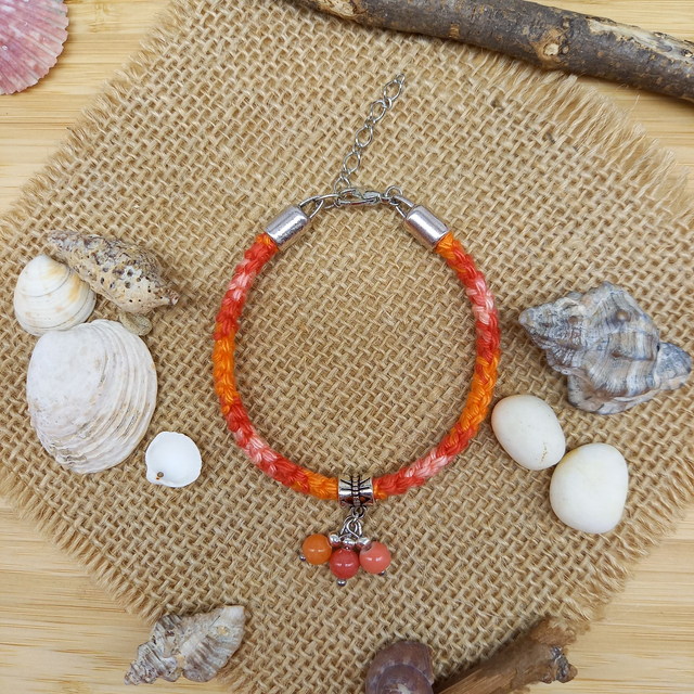 Bracelet au crochet camaïeu rouge orange saumon - Collection Camaïeu