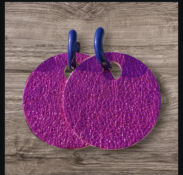 Créoles et ses Moon fushia 