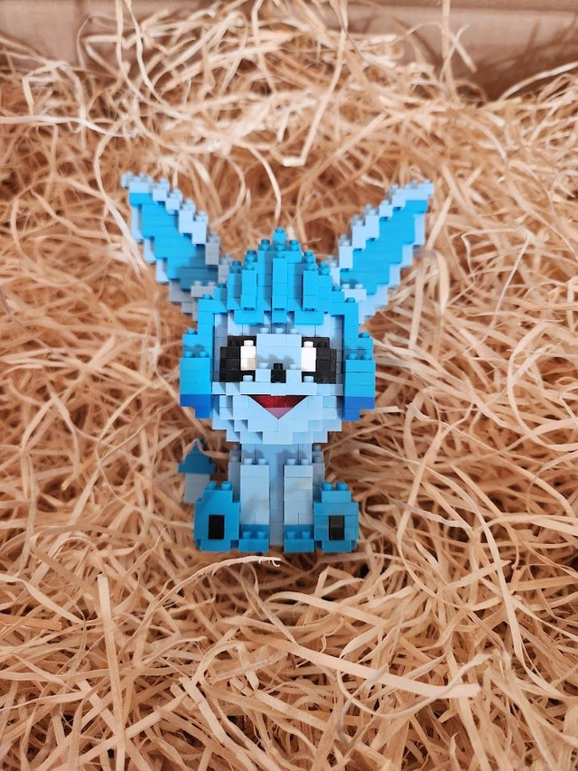 Micro Glaceon