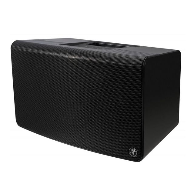 Mackie Freeplay Live