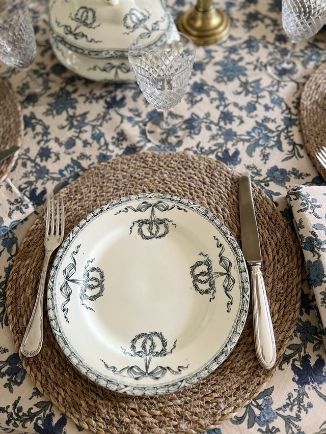 MONTHOLON - Suite de 6 assiettes plates manufacture des Salins - Terre de Fer