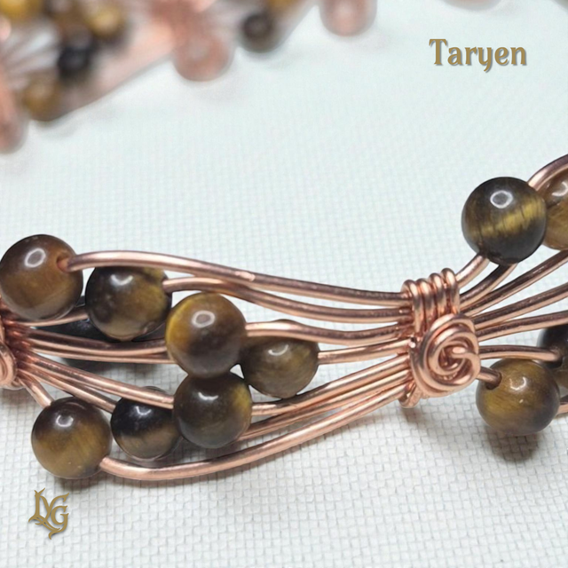 TARYEN (Oeil de tigre)