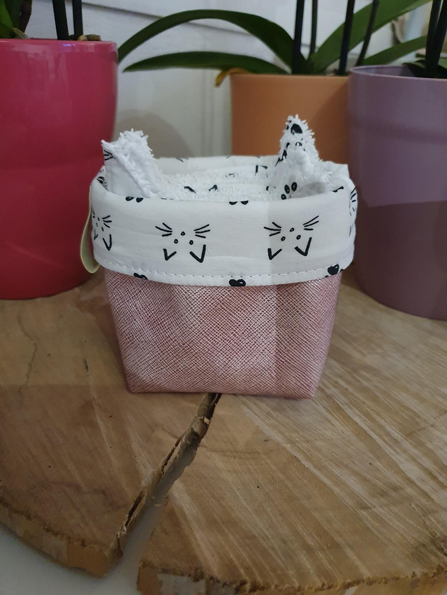 Panière et linguettes chat