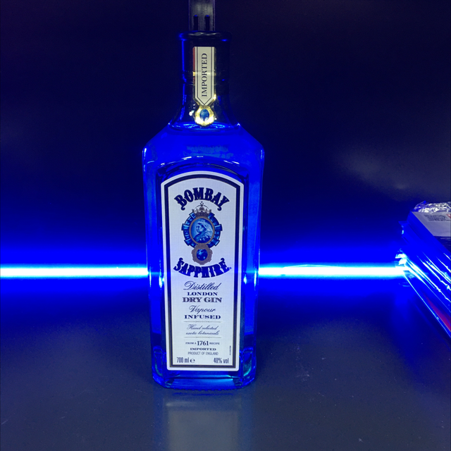 BOMBAY SAPHIRE DRY GIN 70cl